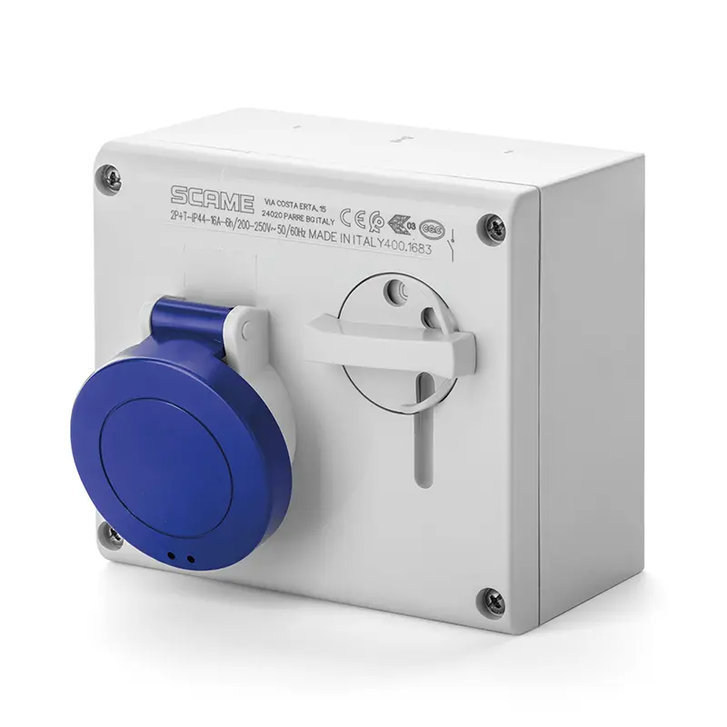 16A 2P+E IP54 SURF SWITCH SOCKET